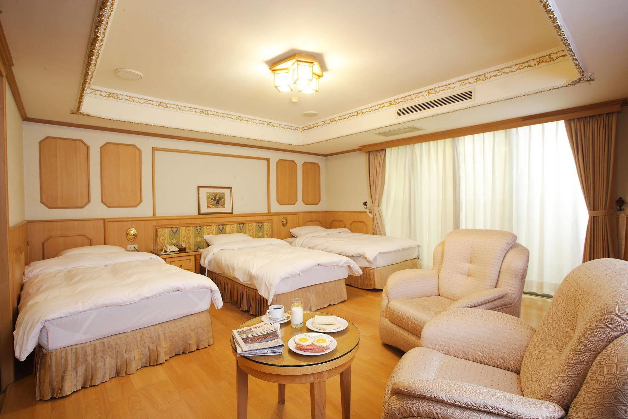 Kingdom Hotel Hsinchu Exterior foto